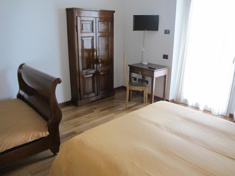 Villa Emilia Castronno Ruang foto